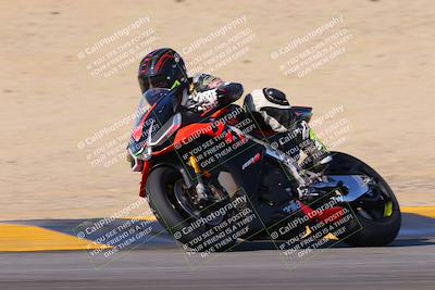 media/Dec-18-2022-SoCal Trackdays (Sun) [[8099a50955]]/Turns 9 and 10 Set 2 (1055am)/